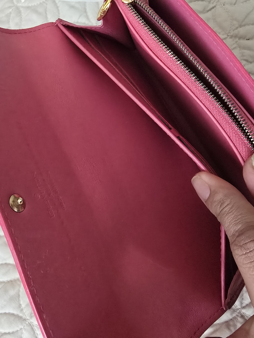 Louis Vuitton Pink Patent Monogram Continental Wallet - Picture 6 of 14